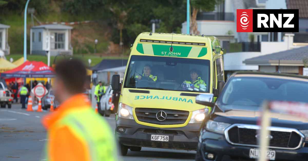 Watch: Local iwi speak with father of two children missing in Mt Maunganui landslide