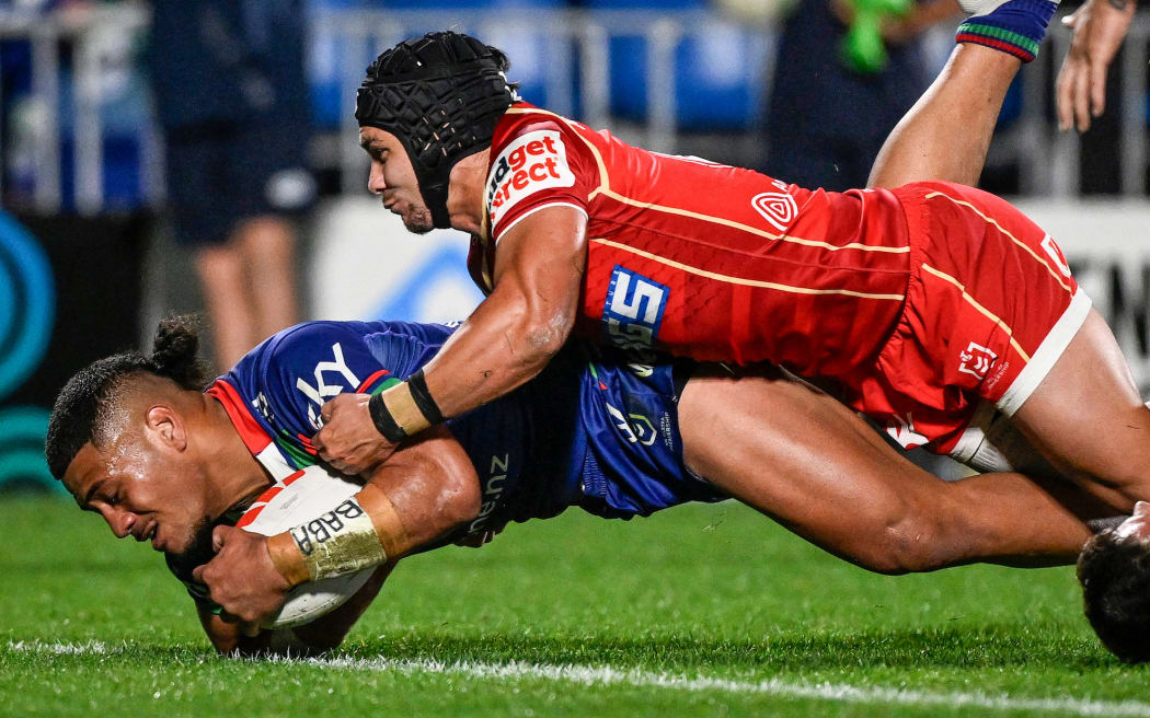 Leka Halasima of the Warriors scores a try, NZ Warriors v Dolphins.