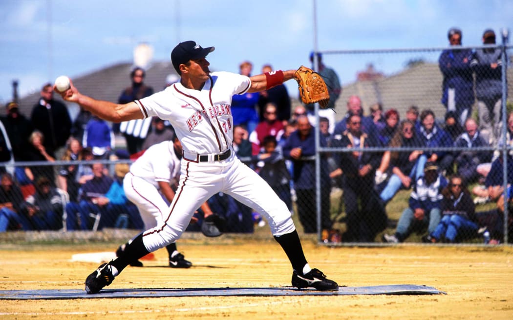Marty Grant. New Zealand Black Sox v Australia Invitation, Christchurch, New Zealand. 25 November 2000.