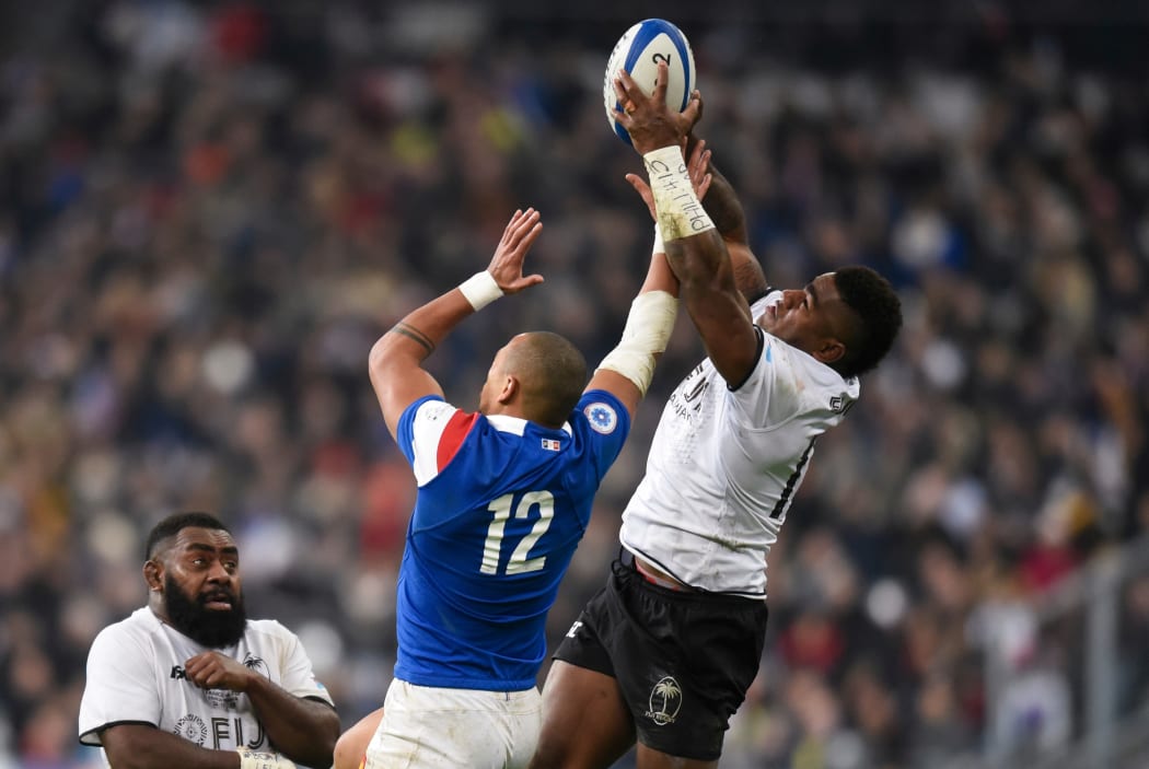 Josua Tuisova (R) scored Fiji's second try.