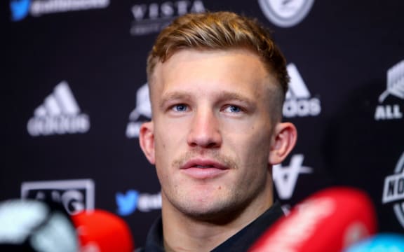 All Black Damian McKenzie