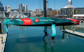 EMIRATES TEAM NEW ZEALAND’S AMERICA’S CUP WINNING BOAT TE REHUTAI ARRIVES BACK AT BASE