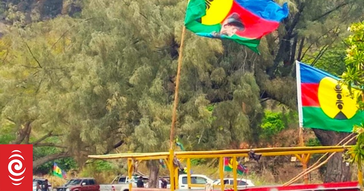 French Overseas Minister Manuel Valls to visit Nouméa for key political talks