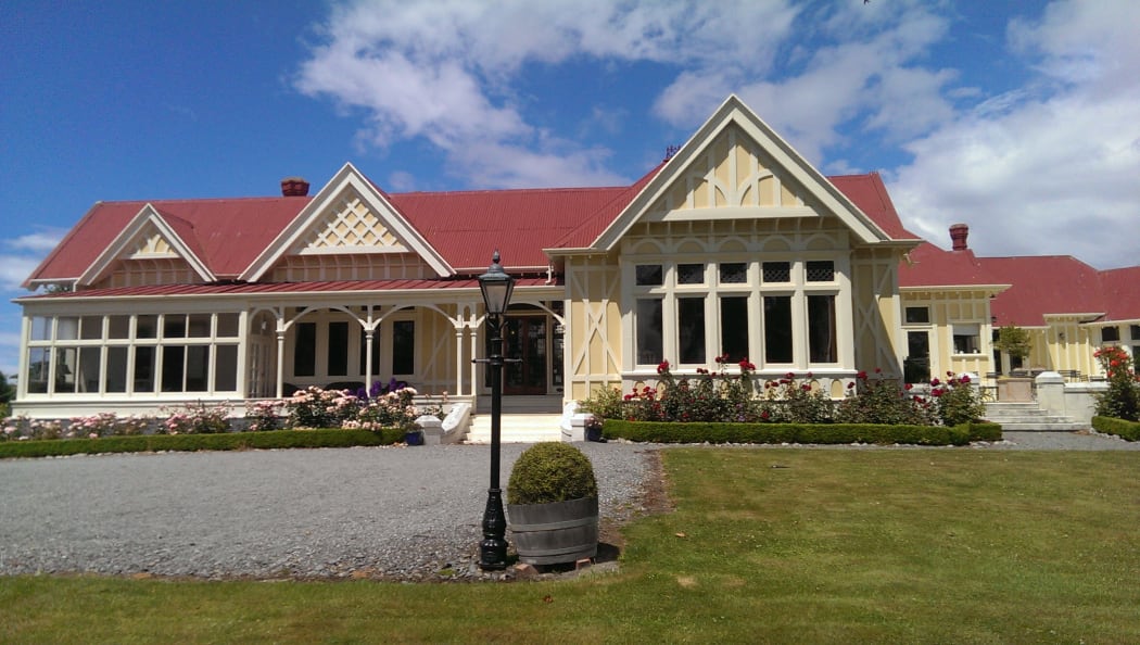 Pen-y-bryn Lodge.