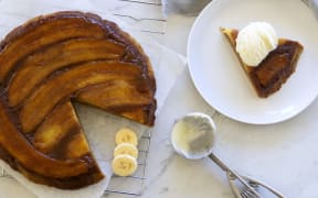 Caramelised banana ginger cake