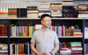 Owner of the Priceless Readership Library Jingyao Tang.