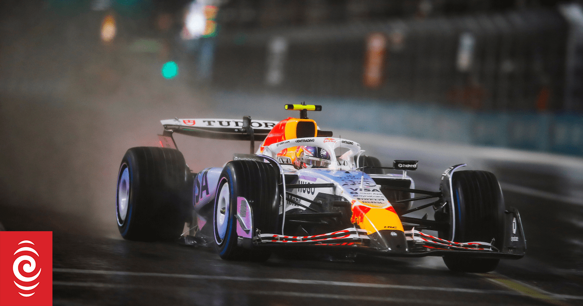 Live: Kiwi Liam Lawson at F1 Las Vegas Grand Prix