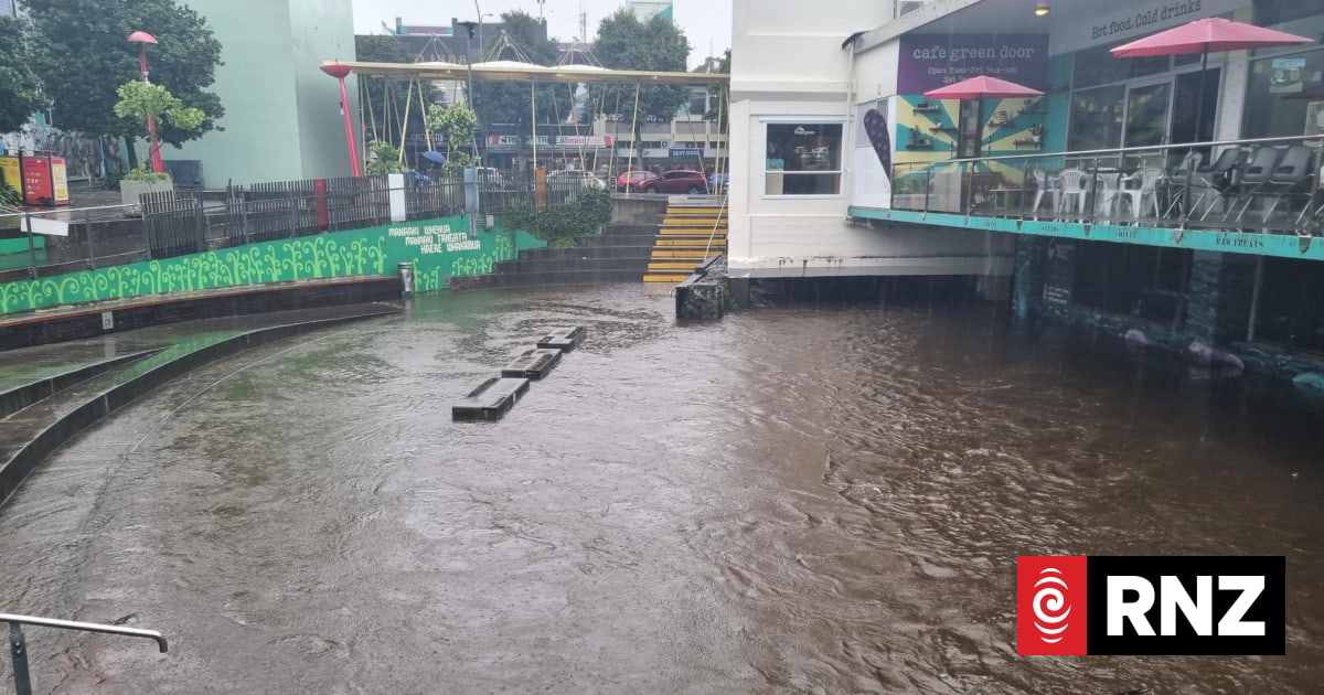 Heavy rain warnings for northern and western parts of New Zealand | RNZ