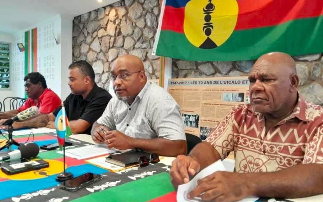 CCAT spokesman Christian Téin (centre) during a press conference on Thursday 4 April at Union Calédonienne headquarters.