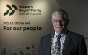 Western Bay of Plenty Mayor Garry Webber had questions about funding the fluoridation.