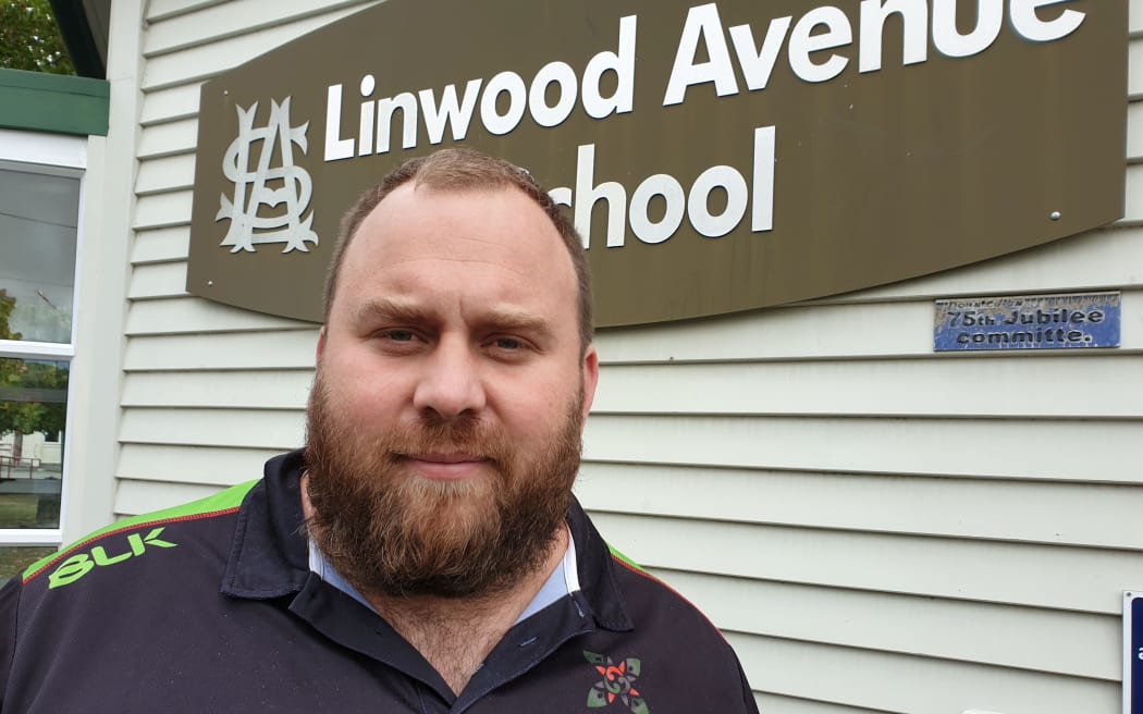 Linwood Avenue School principal, Blair Dravitski