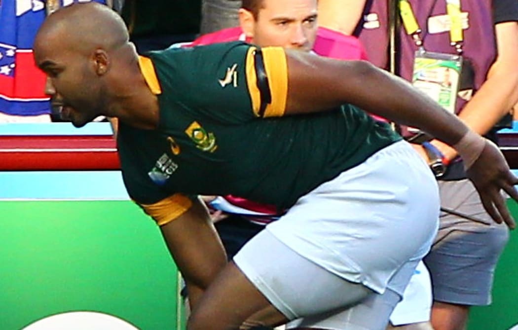 South Africa's JP Pietersen scores a classic wingers try in the corner against Samoa.