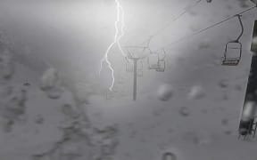 A spectacular snap of lightning at Ohau Snow Fields this morning.