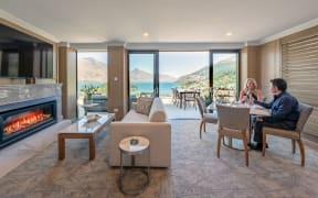 Living space in The Eagles Nest at The Carlin hotel
