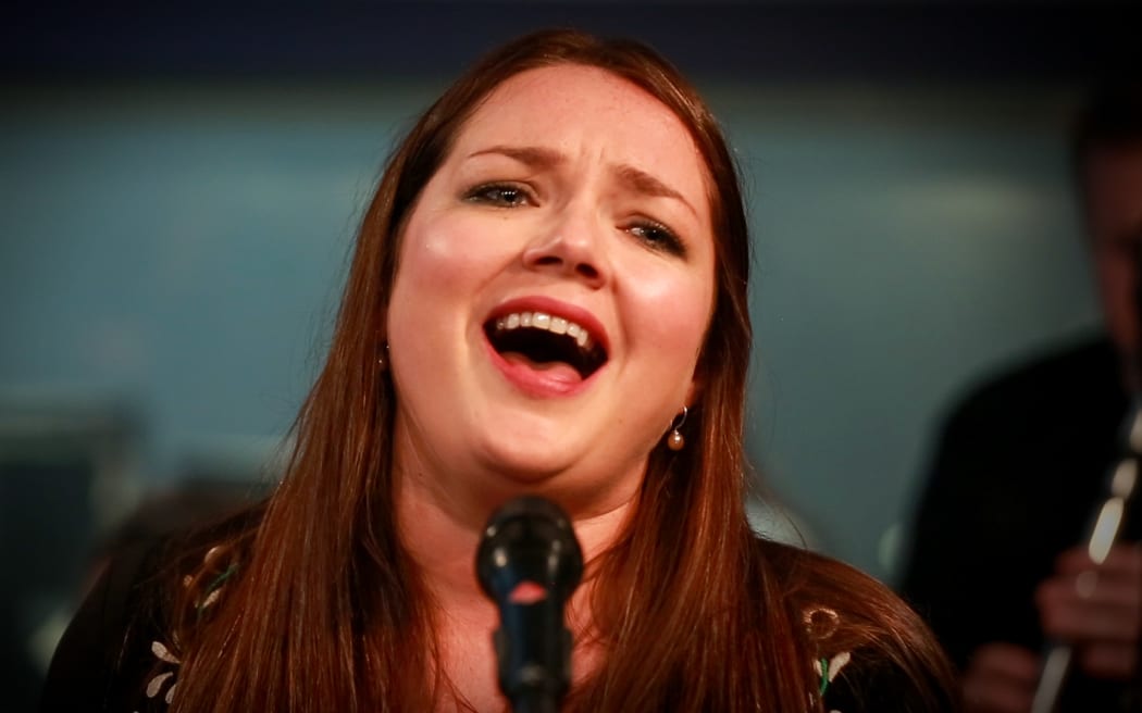 Pauline Scanlon from Motu: Oileáin, a collaboration between Trinity Roots and four Irish musician friends, in Radio New Zealand's studio in Auckland on 16 October 2015.