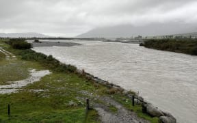 The southern approach to the State highway 6 Wanganui River bridge.