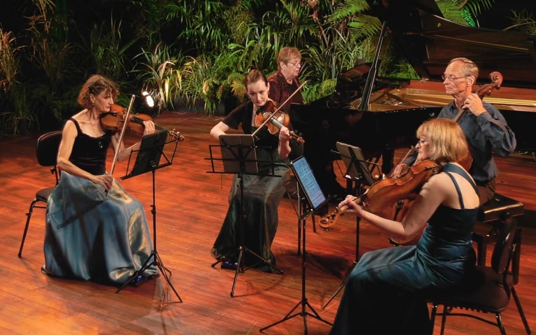 NZ String Quartet and Diedre Irons