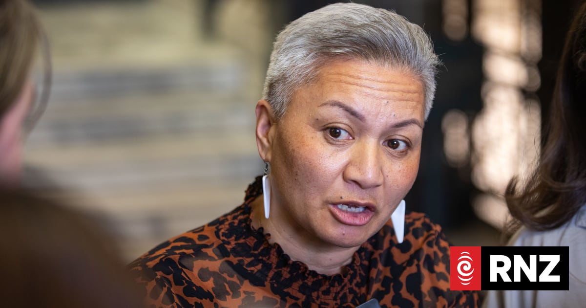 Live: Marama Davidson would 'die laughing' if National called Greens after election