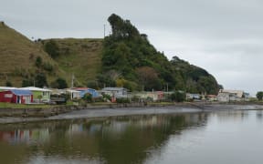 Baches at Tongaporutu