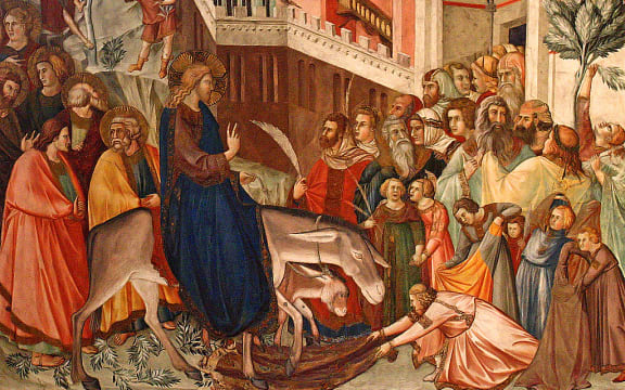 Entry of Christ into Jerusalem - Pietro Lorenzetti (1280-1348). Fresco in Basilica di San Francesco, Lower Church. (Photo by Frans Vandewalle)