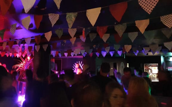 The Morning people - Whammy Bar