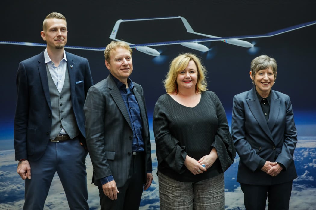 Dr. Philipp Sueltrop (Chief Technology Officer) Mark Rocket (CEO Kea Aerospace) Megan Woods, Lianne Dalziel