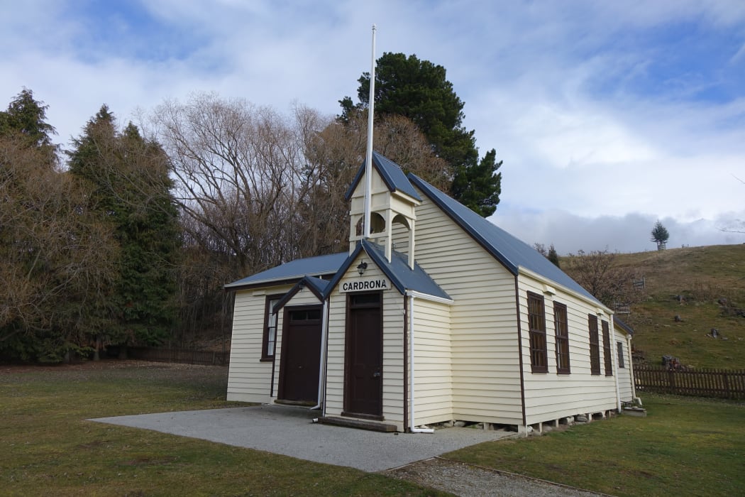 The Cardrona hall and church is used for concerts, functions and weddings.