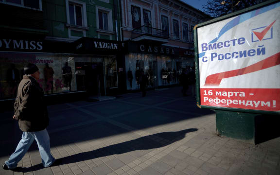A banner in the centre of Simferopol which reads 'March 16 - Referendum!'