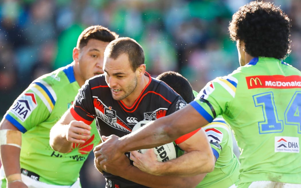 Simon Mannering on the attack for the Warriors v Canberra Raiders in July last year.