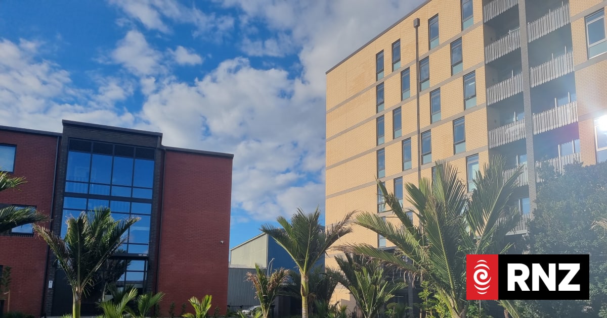 Build-to-rent apartments on the rise, as massive new complex opens in ...