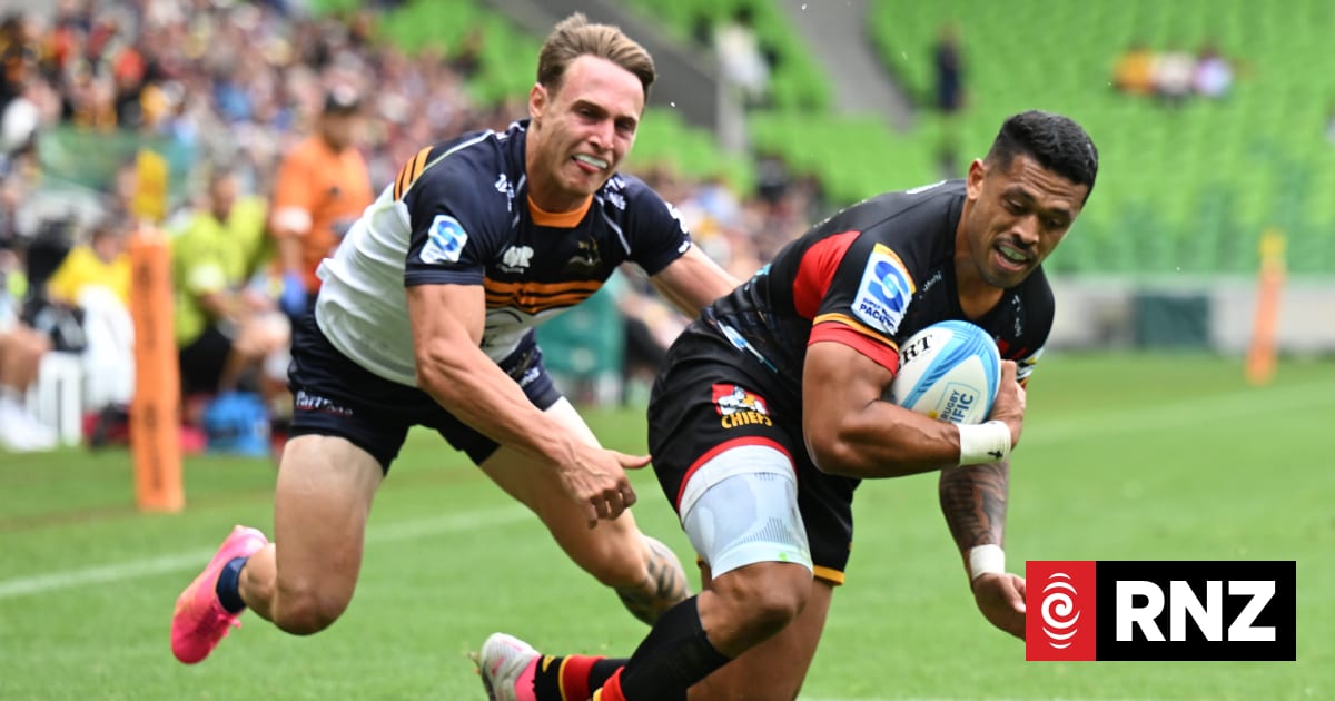 Chiefs batter Brumbies, Canes pip Reds in extra time thriller | RNZ