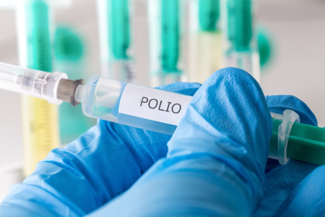 polio vaccination