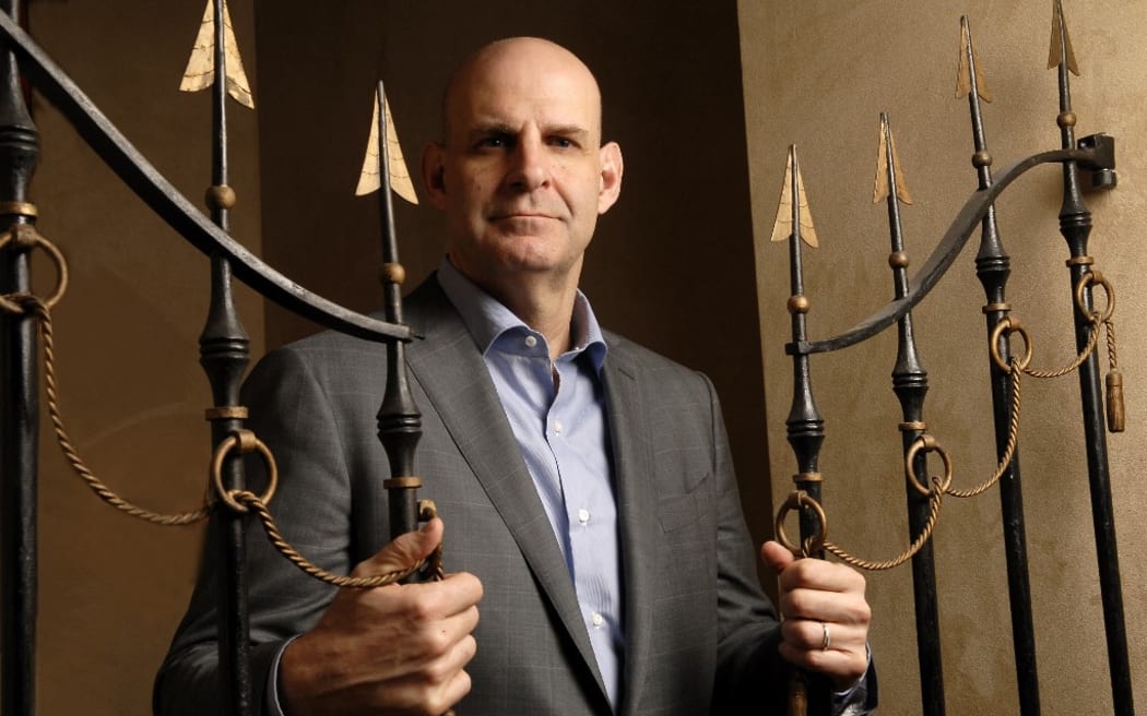 Harlan Coben.