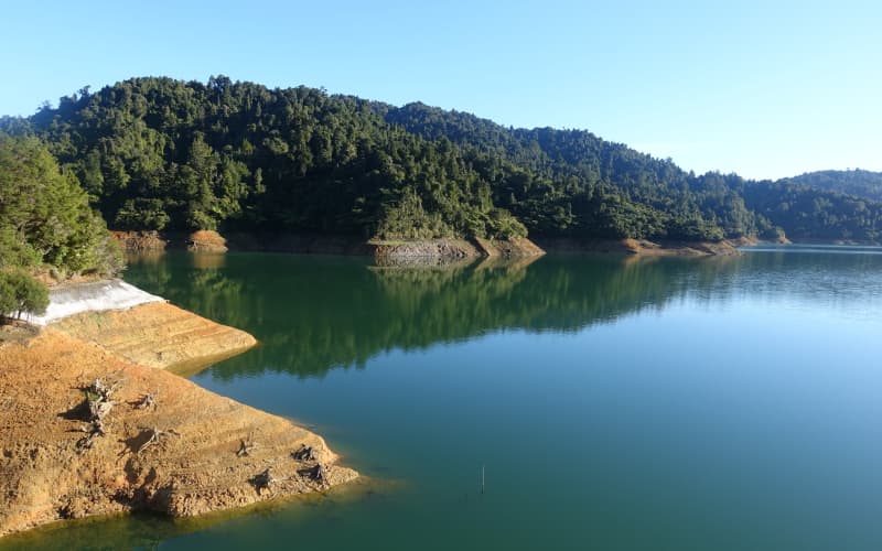 Dry summer could see water use warnings through to autumn | RNZ