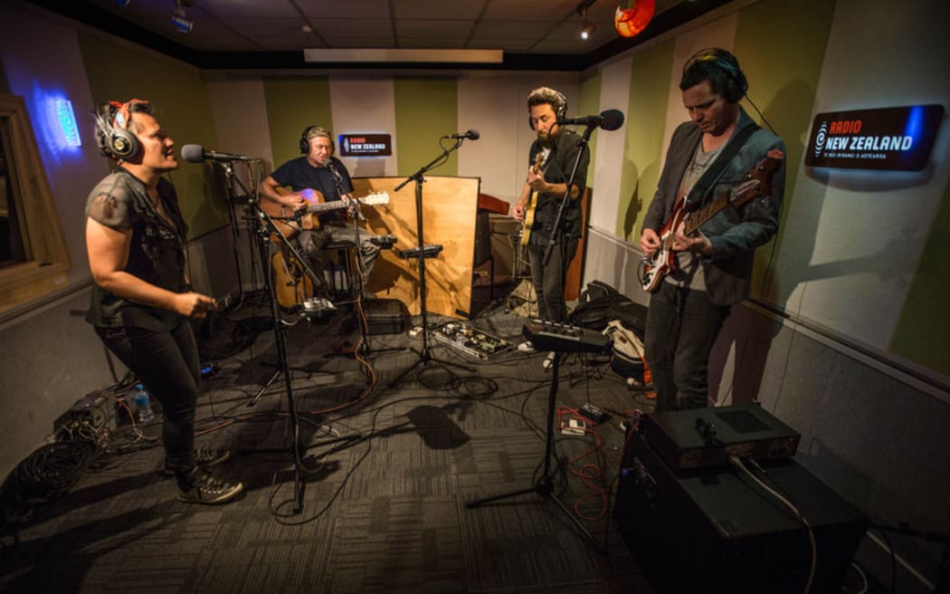 Aaron Carpenter & The Revelators performing in the RNZ Auckland studio