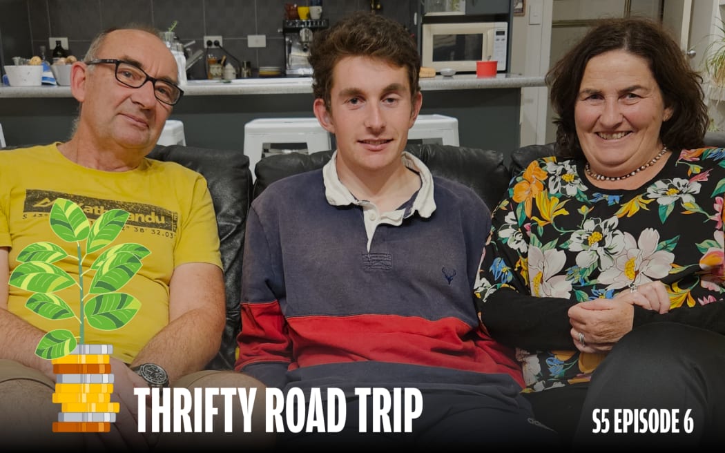 Three smiling people are sitting on the couch with a kitchen on the backgroung. A stylised plant growing from stacked coins is shown on the left. Text at the bottom reads: “Thrifty road trip – S5 Episode 6.”