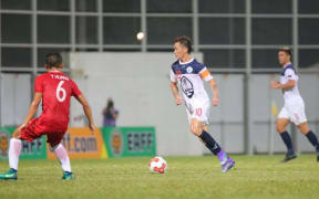 Matao captain Jason Cunliffe looks for an opening against Hong Kong.