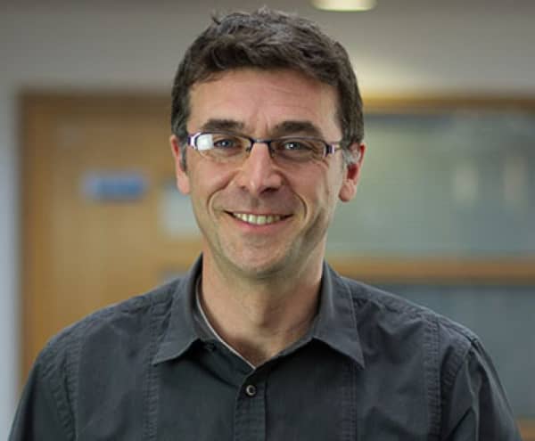 Dr Mathew White is a social psychologist researching the relationships between natural environments, physical health, and psychological health.