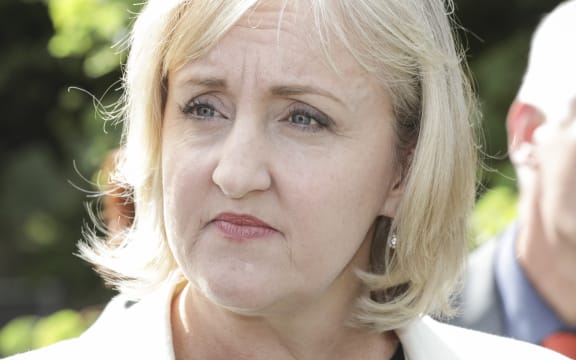 National MP Amy Adams announces she will stand for National Party leader.