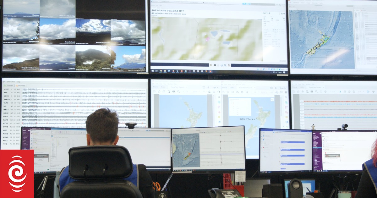 Earthquake early warning system the best way to prepare society for unexpected disaster