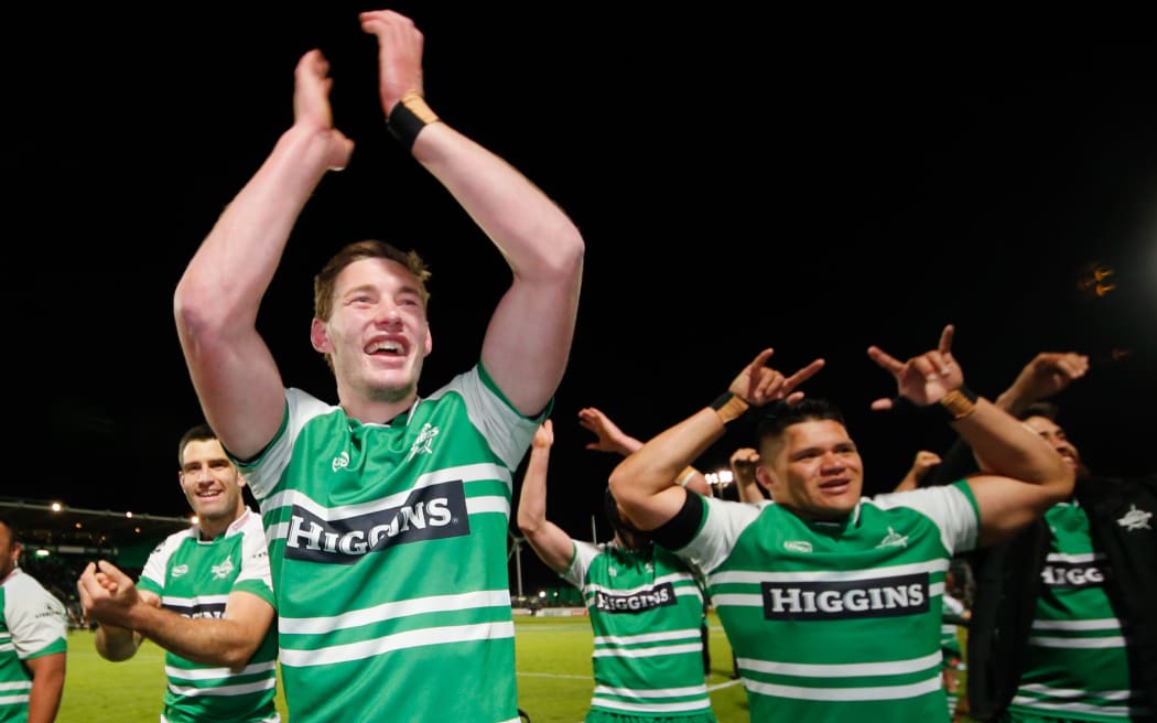 Manawatu celebrate the win