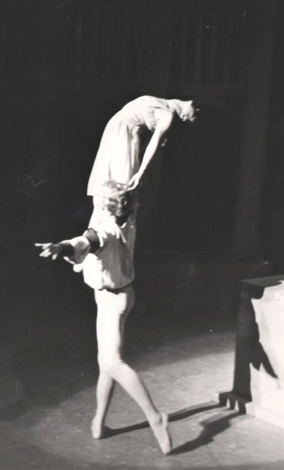 Pauline Tronson and Malcolm Burn in Prokofiev's ballet Romeo & Juliet.