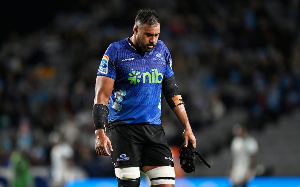 Blues captain Patrick Tuipulotu leaves the field with an injury. Blues v Fiji Drua. Quarter final of the Super Rugby Pacific competition at Eden Park, Auckland, New Zealand on Saturday 8 June 2024. © Photo: Andrew Cornaga / Photosport