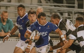 Melani Matavao takes off against the Barbarians, in Brive, France
