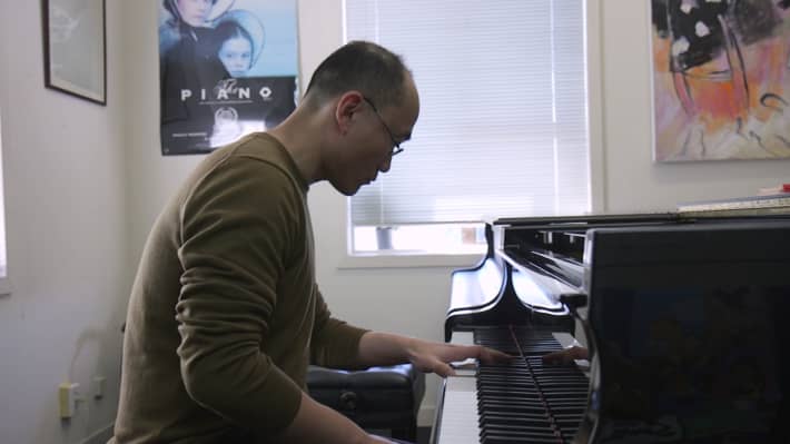 Pianist Jian Liu