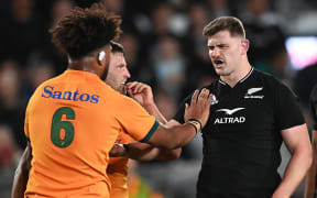 All Blacks player Dolton Papali'i and Wallabies player Rob Valetini have words during the New Zealand All Blacks v Australia Wallabies. Bledisloe Cup and 2022 Rugby Championship match at Eden Park, Auckland, New Zealand on Saturday 24 September 2022.