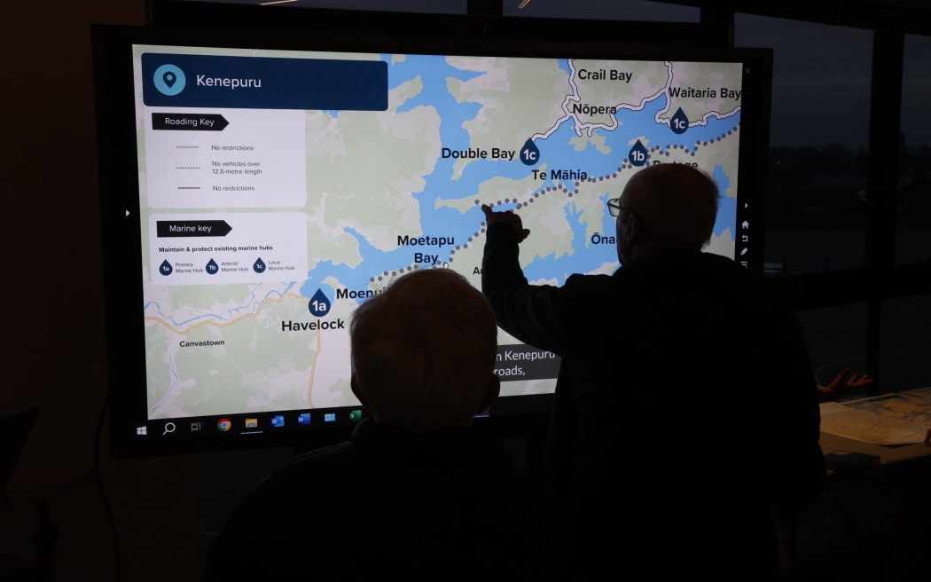 A map of Kenepuru Rd shows where improvements are planned.