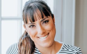 Raquel Peel is studying people who sabotage their own relationships.