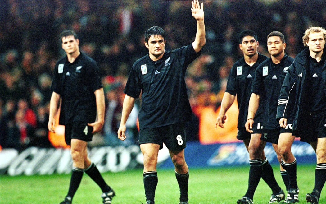 Taine Randell thanks fans at the end of the All Black's 1999 World Cup campaign.