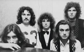 The first Split Enz publicity shot, Dec 1972 (Mike Chunn 2nd from left)